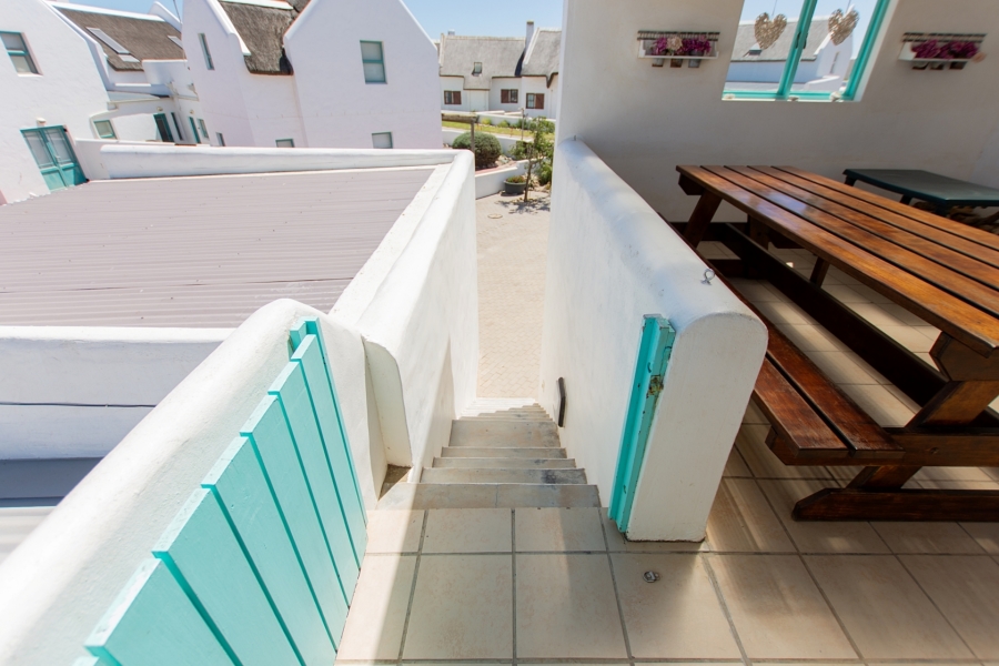 6 Bedroom Property for Sale in Jacobsbaai Western Cape